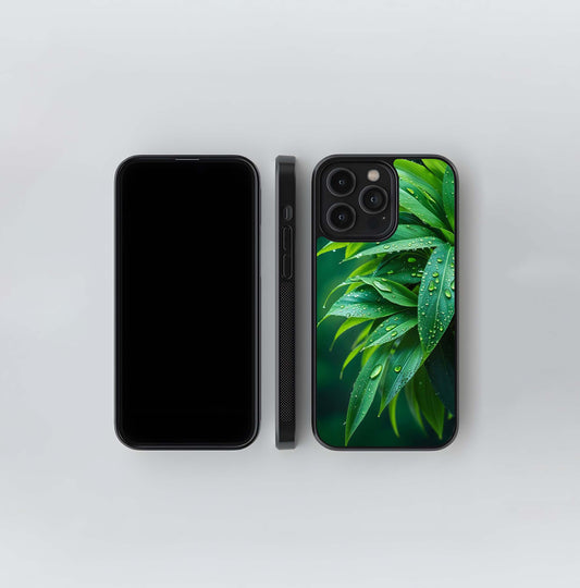 Close-up of leaves with water drops Glass Case