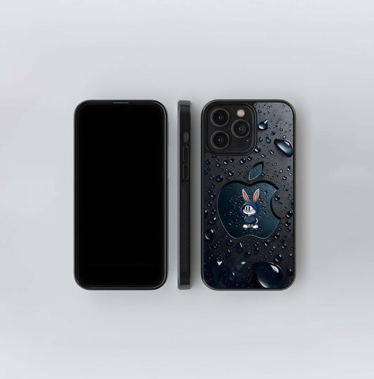 Samurai Bunny in Wet Apple Logo Glass Case