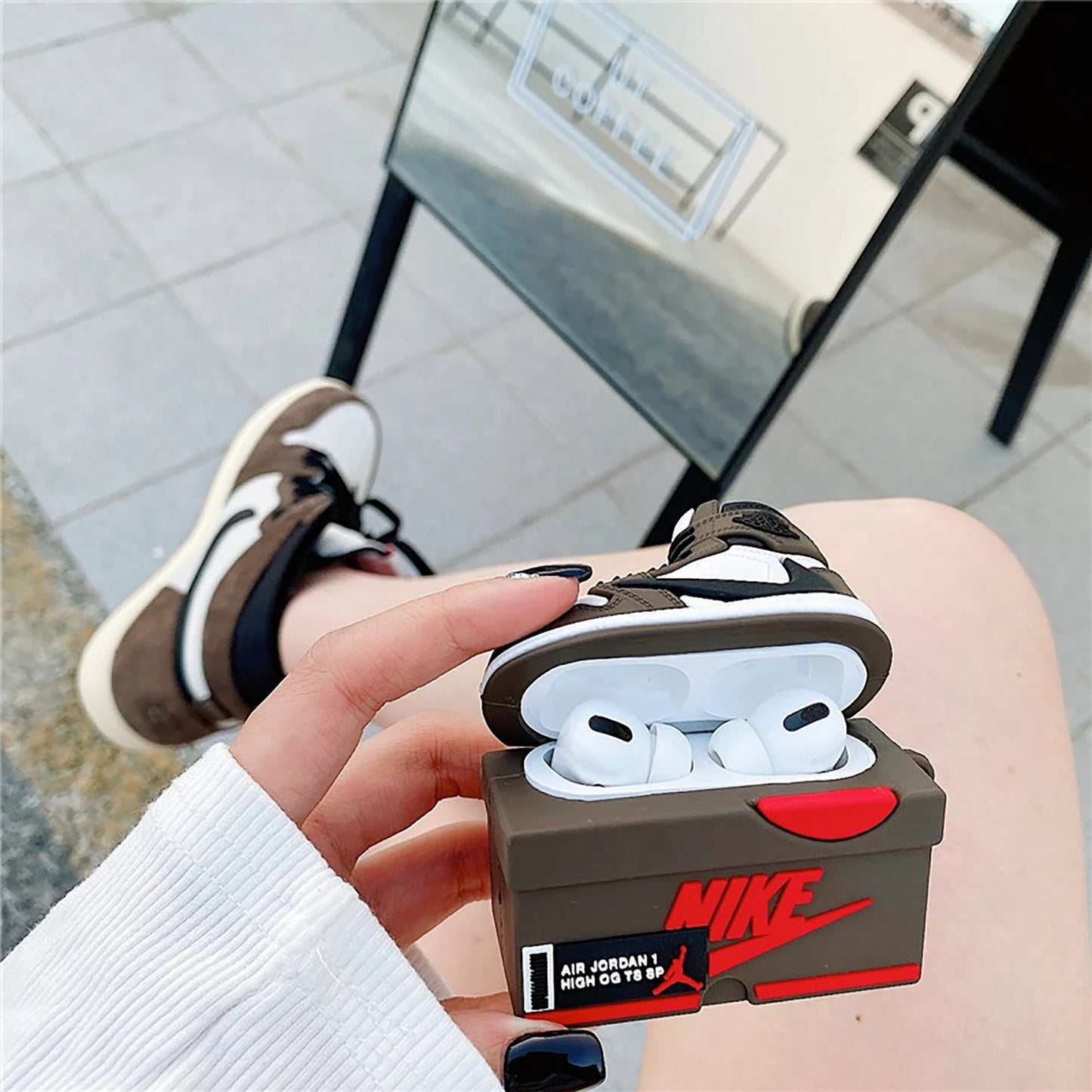 Nike Shoe AirPods Case AIRPODS PRO 2 Stylish AirPods protective case AIRPODS PRO 2