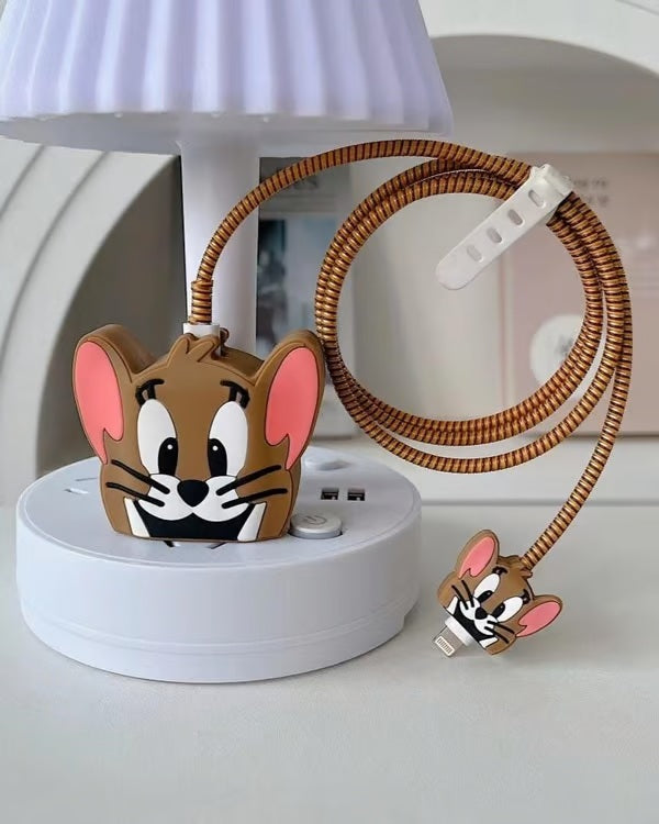 Tom and Jerry-themed charger case & protector Cable APPLE IPHONE SILICON CASE Cute and functional charging cables with Tom and Jerry characters