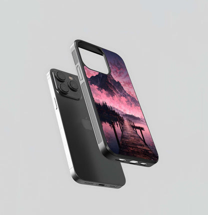 Beautyfull Mountain View Glass Case