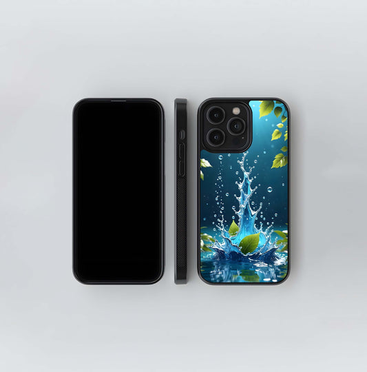 Fresh Water Splash with Leaves Glass Case