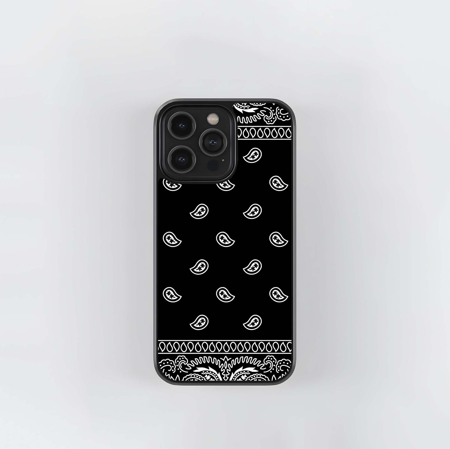 Black and White Bandana Paisley Glass Case