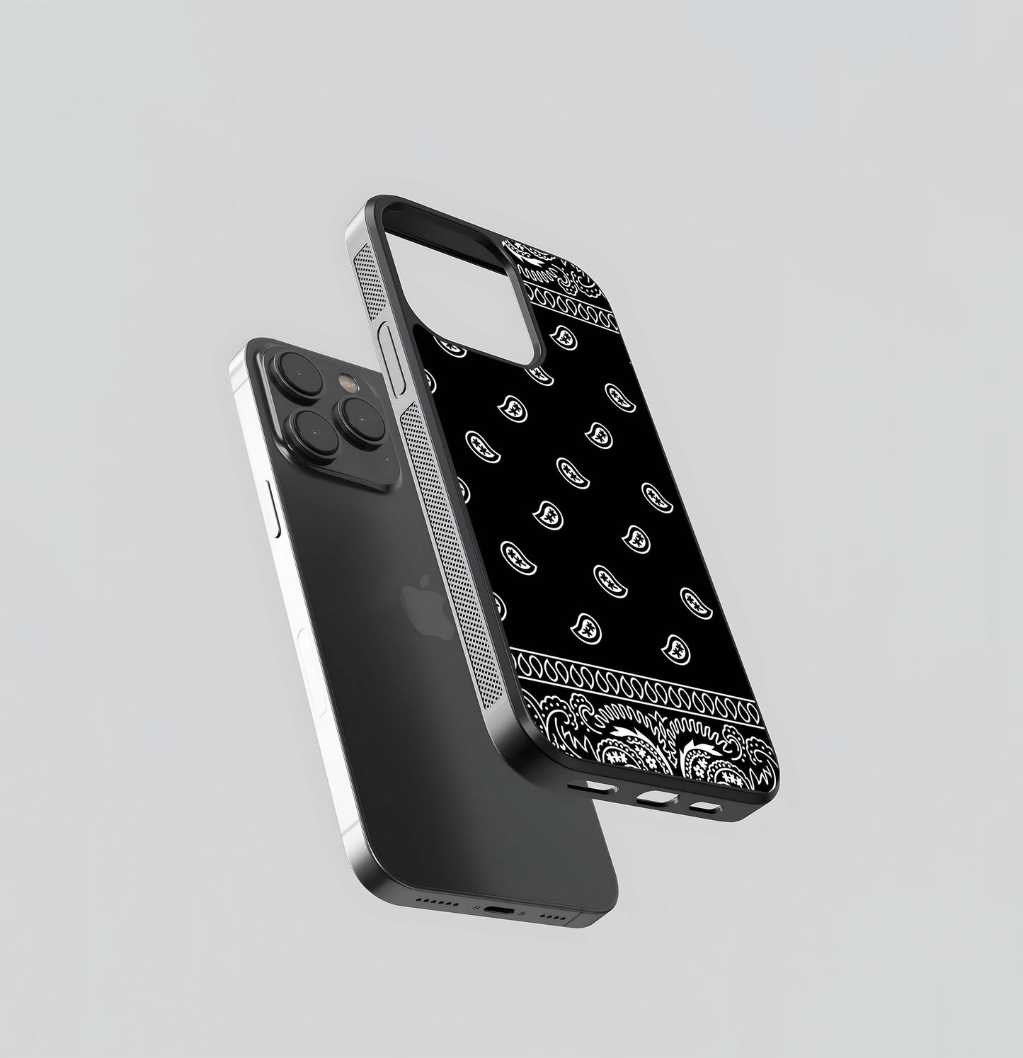 Black and White Bandana Paisley Glass Case
