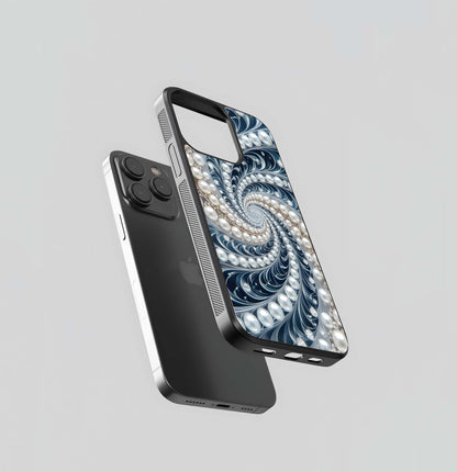 Opulent Oyster Cascade Glass Case