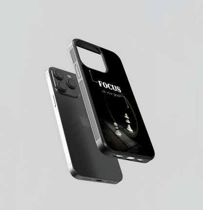 Pawn to King Focus Glass Case